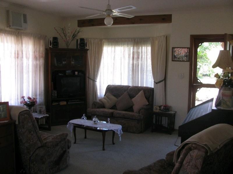 39 Charles Street, Crows Nest QLD 4355