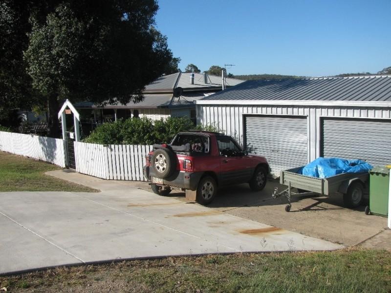 69 Albert Street, Crows Nest QLD 4355