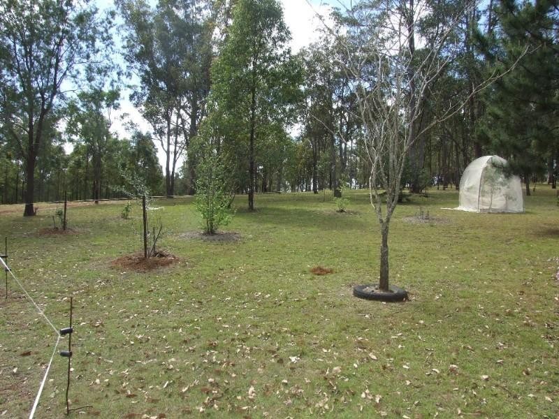 333 Mt Binga Road, Blackbutt QLD 4306