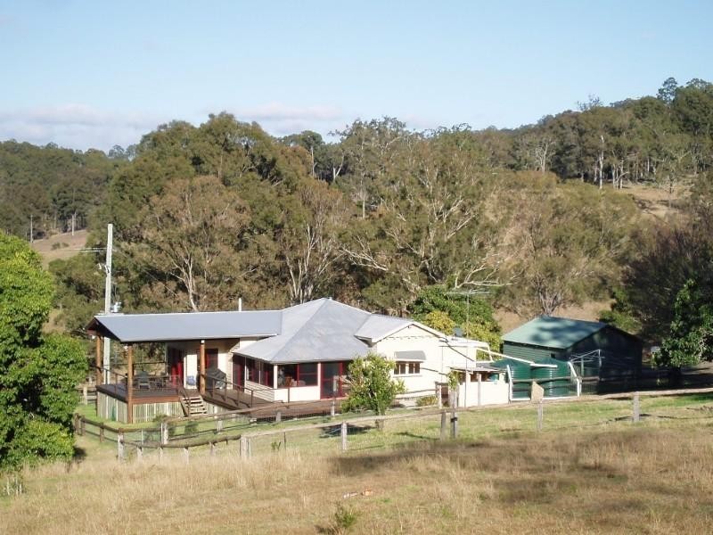 317 Marshall Road, Crows Nest QLD 4355