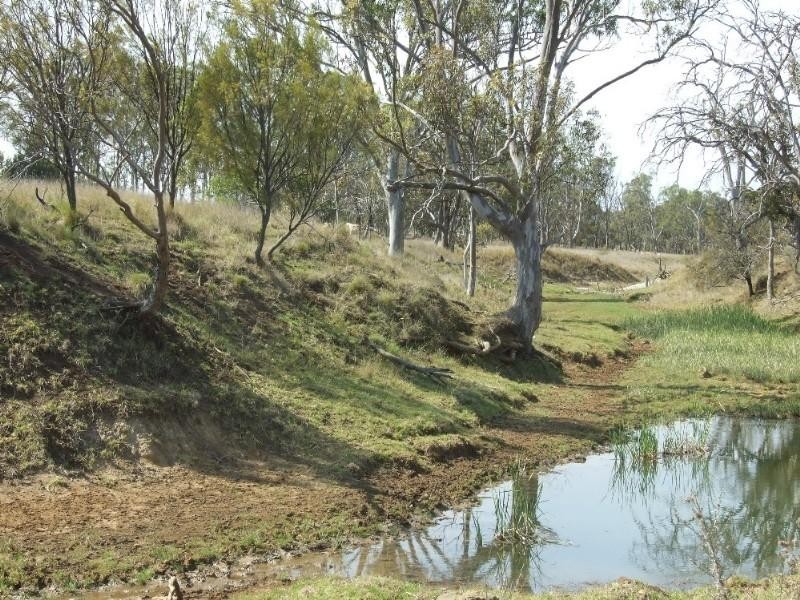 6891 New England Highway, Crows Nest QLD 4355