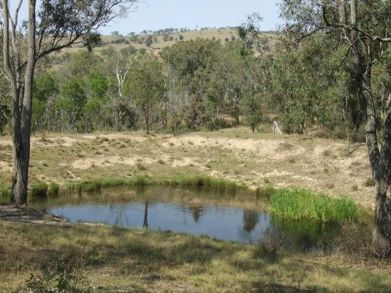 6891 New England Highway, Crows Nest QLD 4355