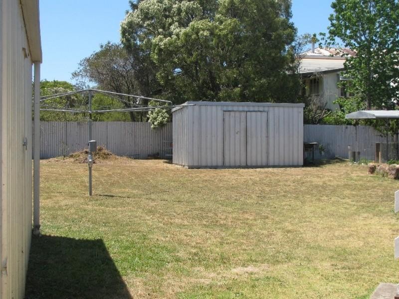 4 Dale Street, Crows Nest QLD 4355