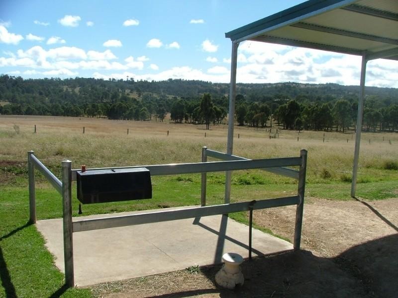 228 Valewood Road, Geham QLD 4352