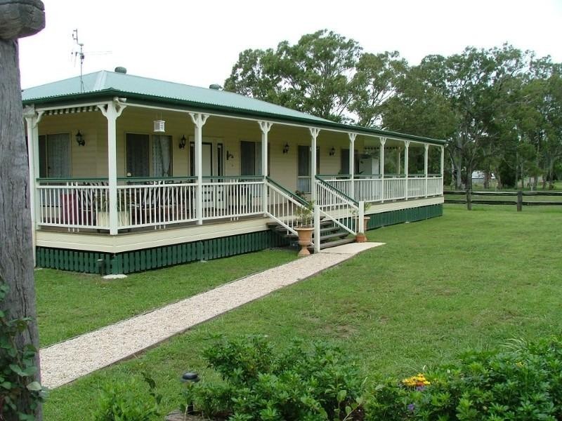 7313 New England Highway, Crows Nest QLD 4355