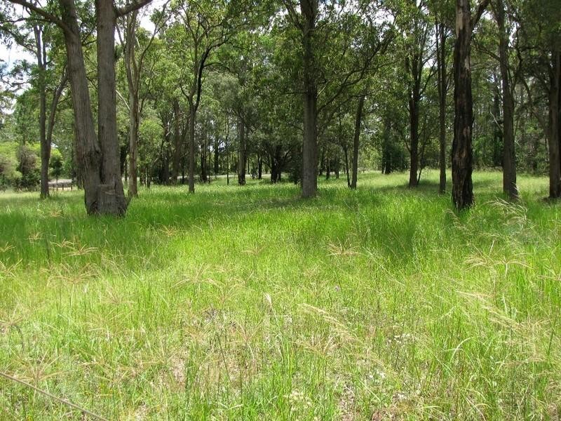 34 Pechey Forestry Road, Crows Nest QLD 4355