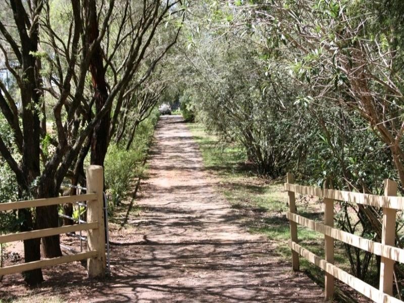 34 Pechey Forestry Road, Crows Nest QLD 4355