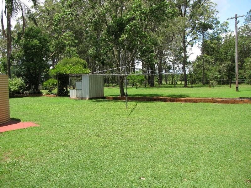 34 Pechey Forestry Road, Crows Nest QLD 4355