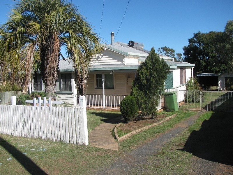 139 Mocatta Street, Goombungee QLD 4354