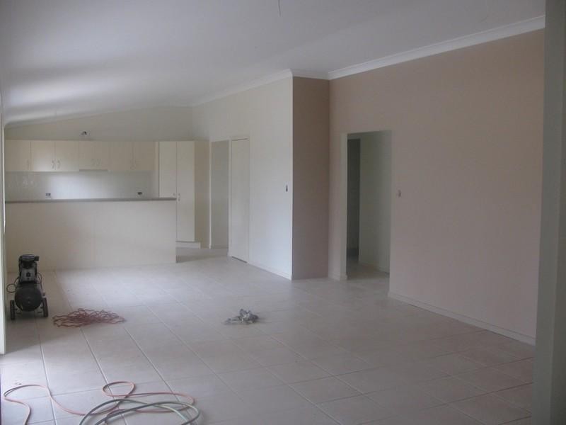 1 Lewis Street, Crows Nest QLD 4355