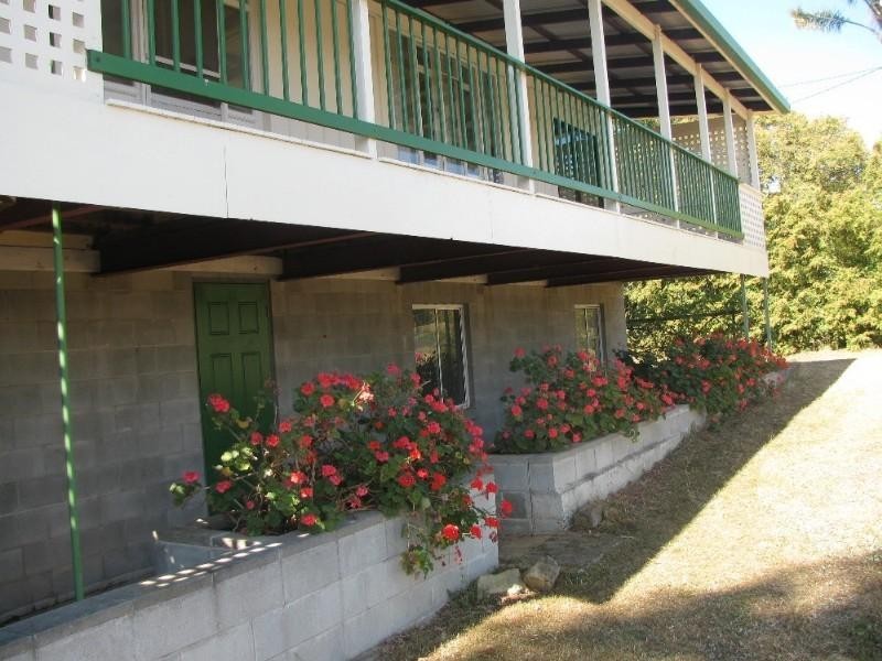 2 Dale Street, Crows Nest QLD 4355