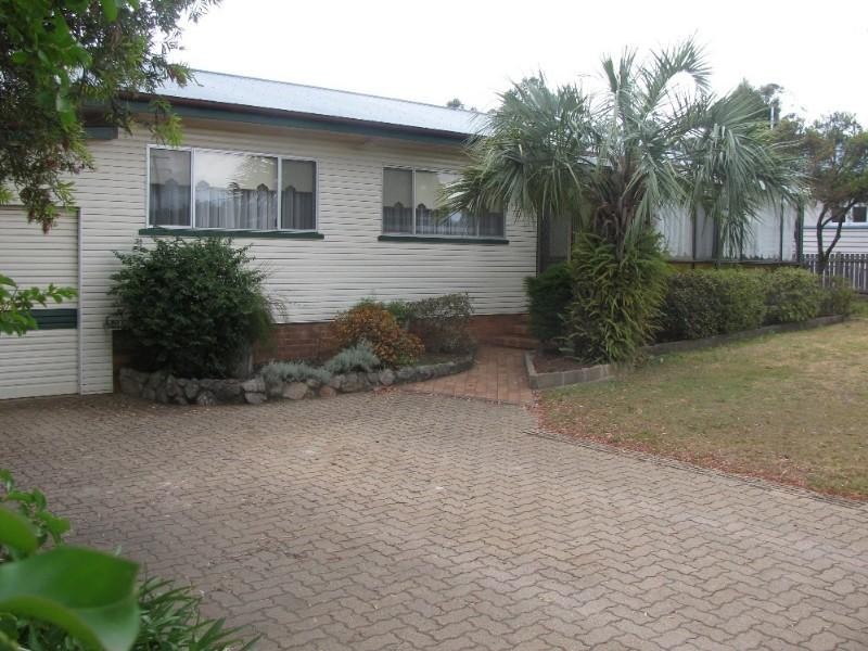 54 Charles Street, Crows Nest QLD 4355