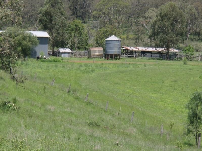 542 Tarpaulin Road, Crows Nest QLD 4355