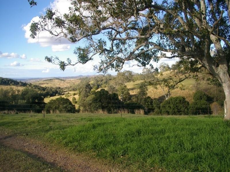 1277 Djuan Road, Crows Nest QLD 4355