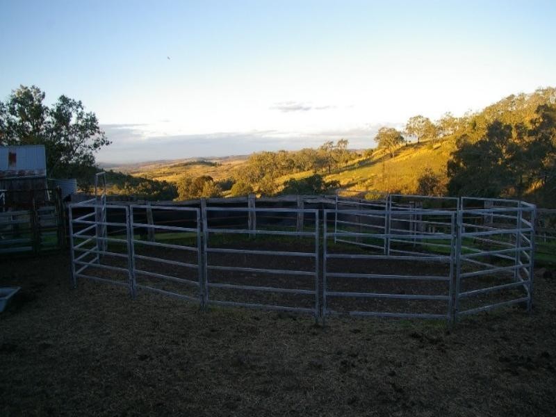 1277 Djuan Road, Crows Nest QLD 4355