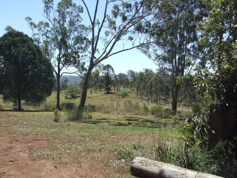 L181 New England Highway, Geham QLD 4352