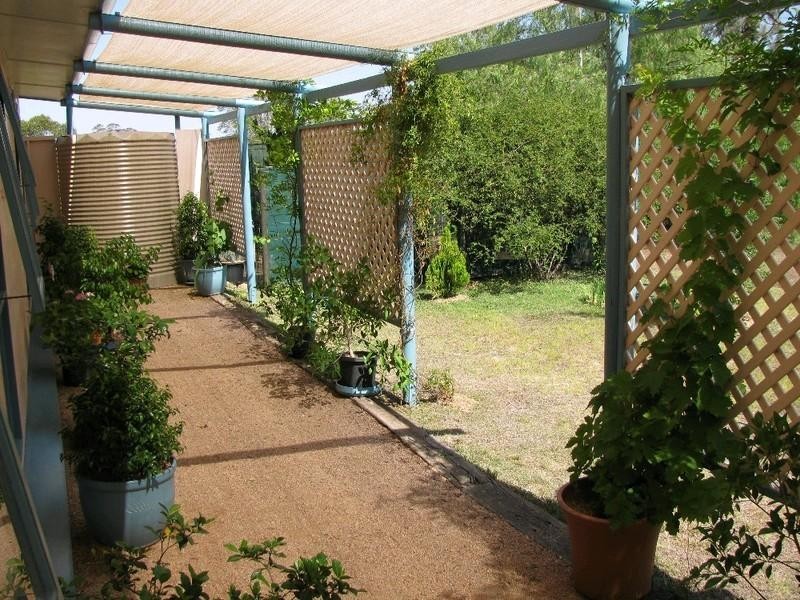 10 Kann Street, Goombungee QLD 4354