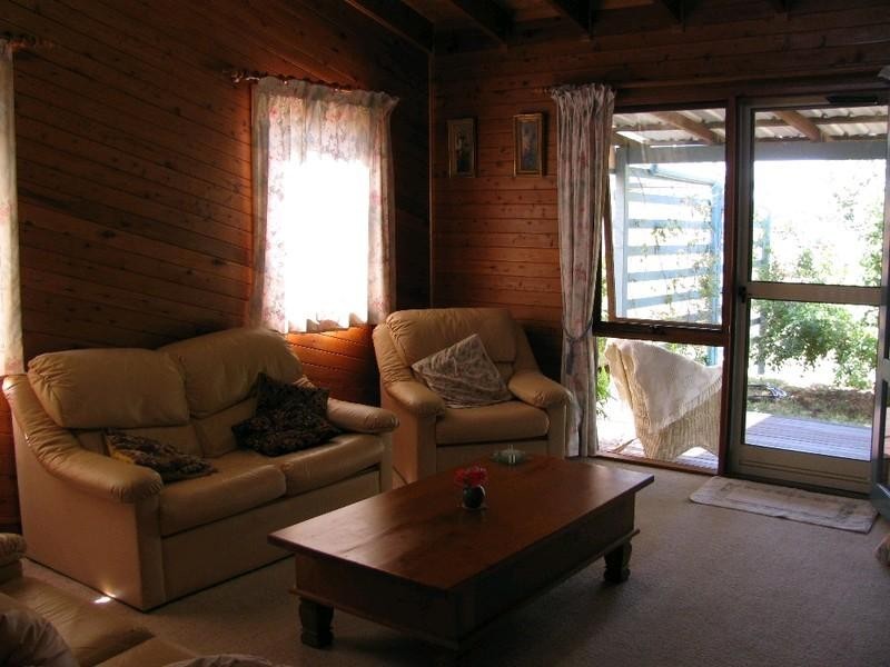 10 Kann Street, Goombungee QLD 4354