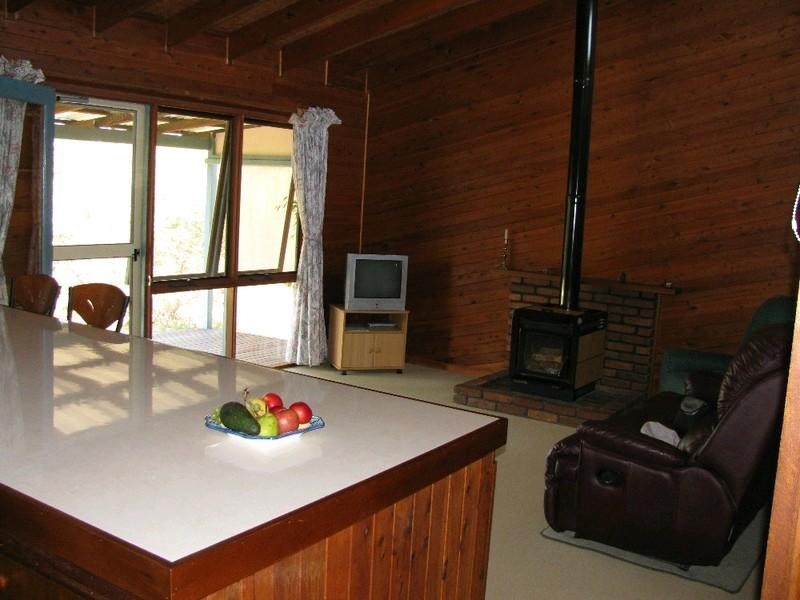 10 Kann Street, Goombungee QLD 4354