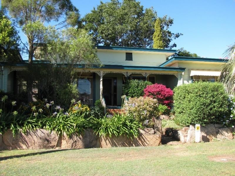 23 Thallon Street, Crows Nest QLD 4355