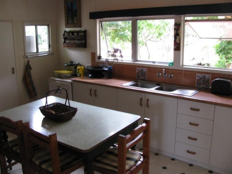 23 Thallon Street, Crows Nest QLD 4355