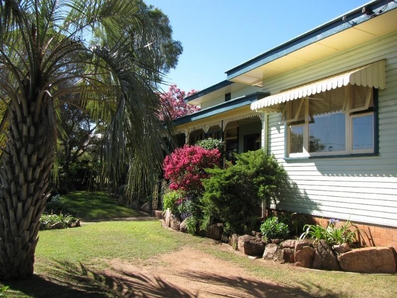 23 Thallon Street, Crows Nest QLD 4355