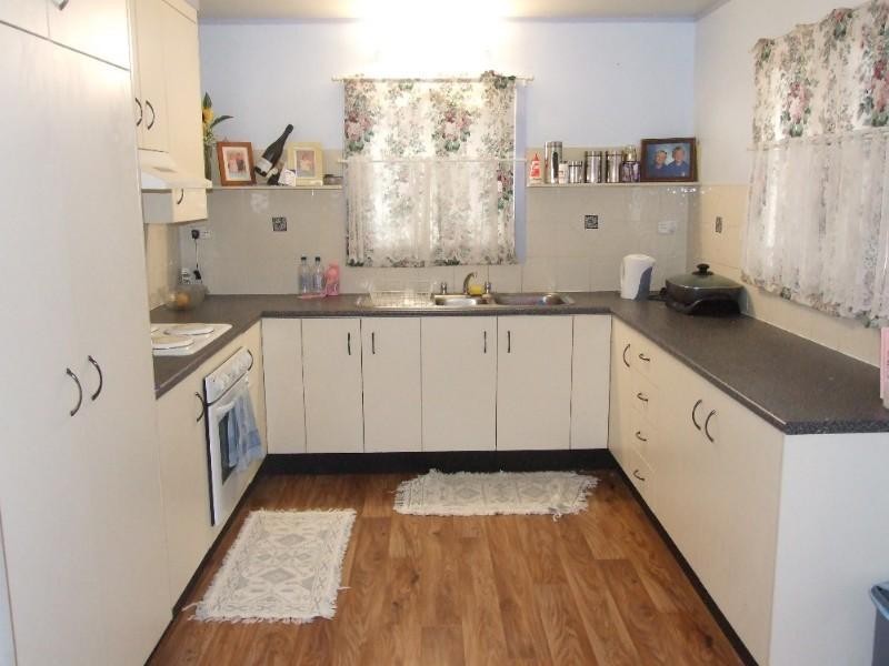 153 Mocatta Street, Goombungee QLD 4354