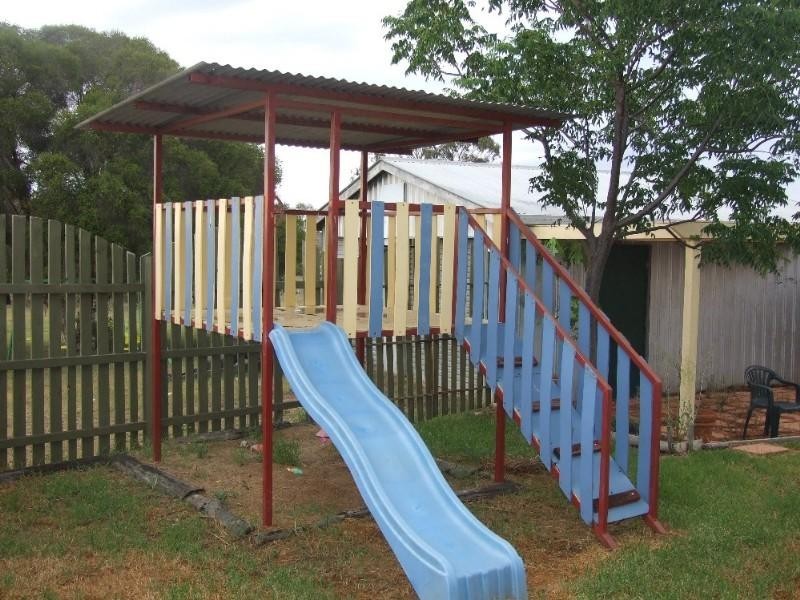 153 Mocatta Street, Goombungee QLD 4354