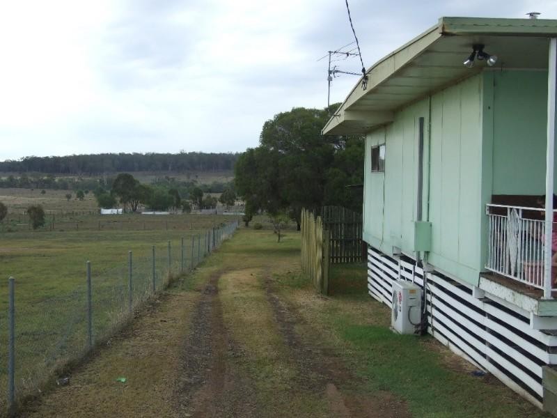 153 Mocatta Street, Goombungee QLD 4354