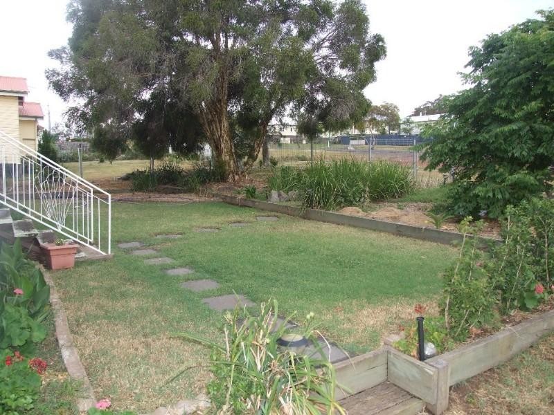 153 Mocatta Street, Goombungee QLD 4354