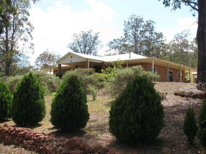 118 Wockner Road, Hampton QLD 4352