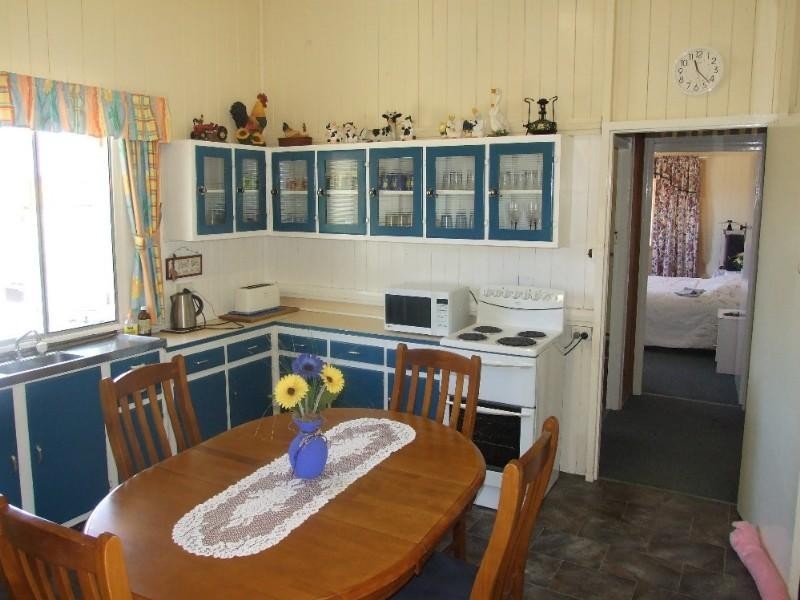 14 Munro Street, Cooyar QLD 4402