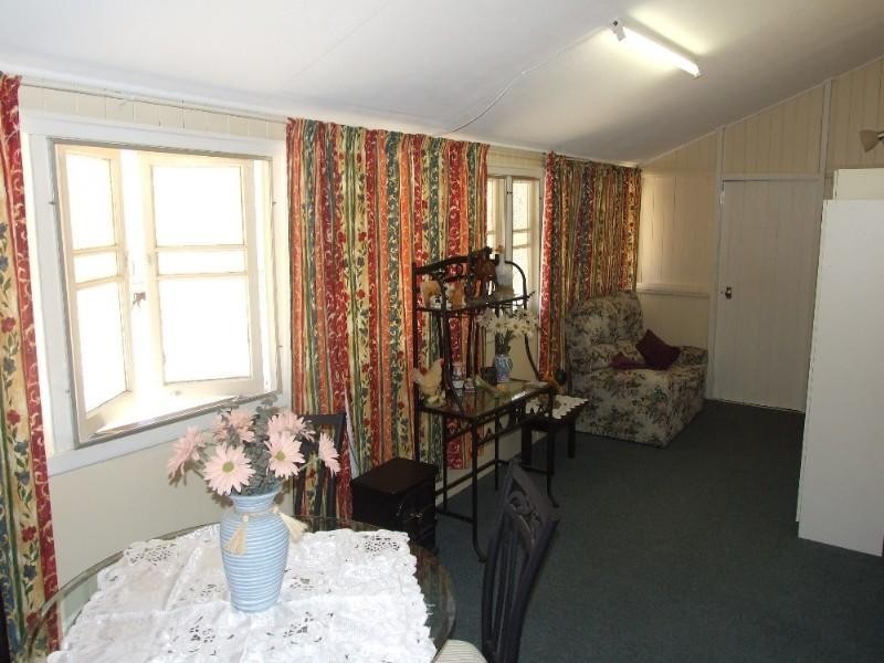 14 Munro Street, Cooyar QLD 4402