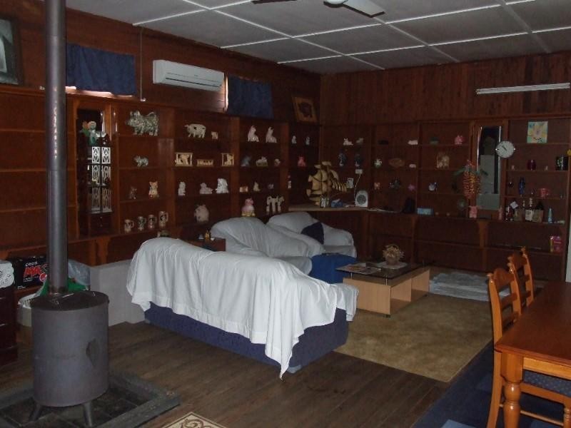 14 Munro Street, Cooyar QLD 4402