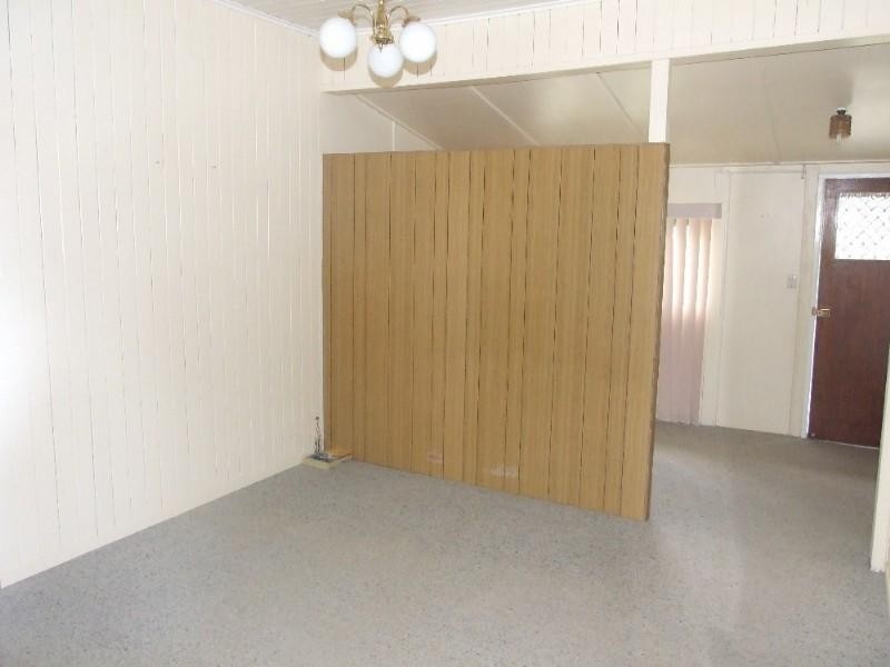 12 Littleton Street, Crows Nest QLD 4355