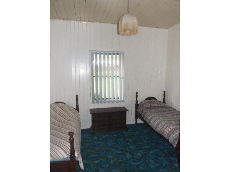 12 Littleton Street, Crows Nest QLD 4355