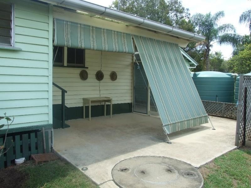 12 Littleton Street, Crows Nest QLD 4355