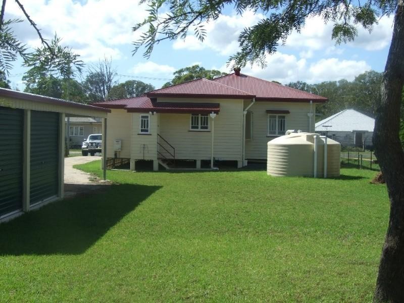 6 John Street, Crows Nest QLD 4355