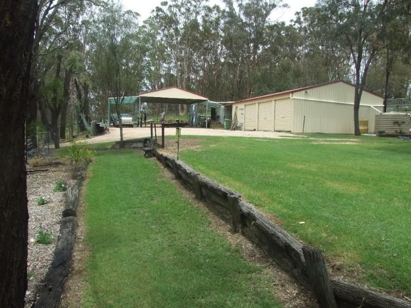 4 Edward Street, Goombungee QLD 4354