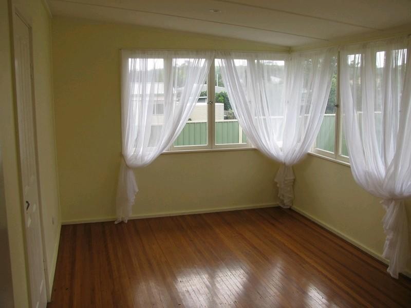 10 Park Road, Crows Nest QLD 4355