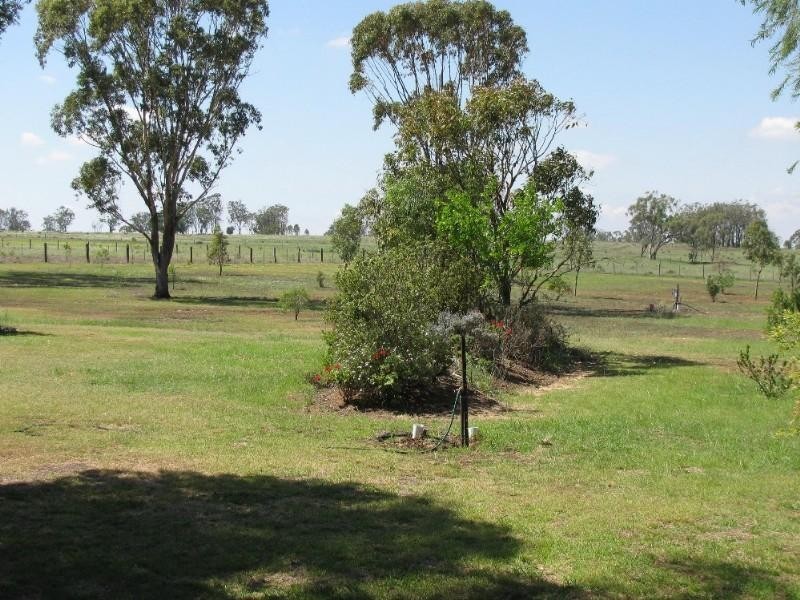 22 Colemans Road, Goombungee QLD 4354