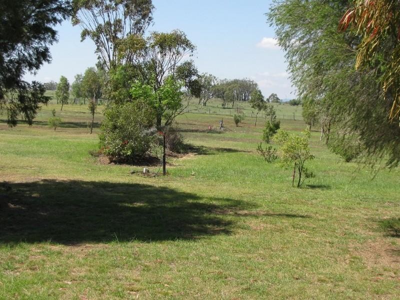 22 Colemans Road, Goombungee QLD 4354