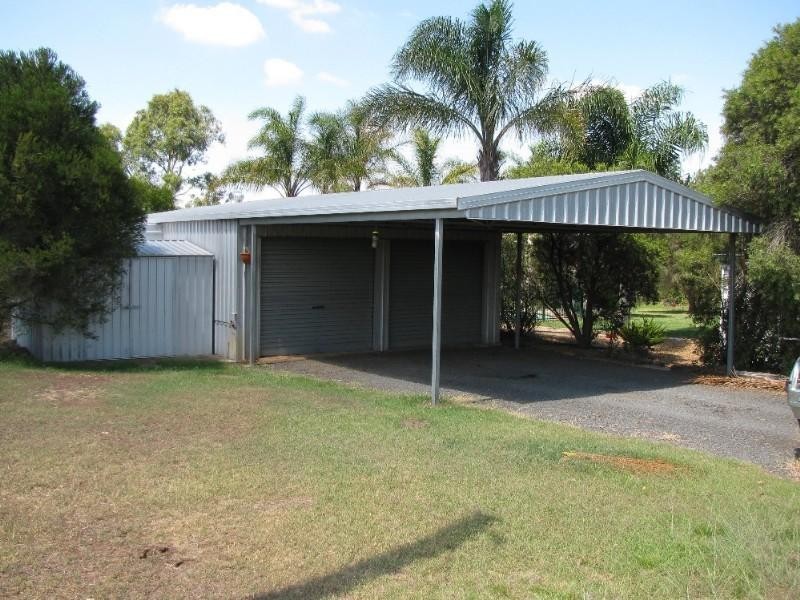 22 Colemans Road, Goombungee QLD 4354