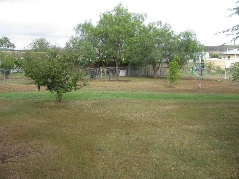 39 King Street, Goombungee QLD 4354