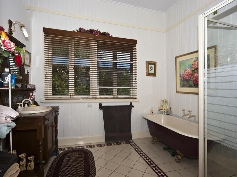 109 Lebsanft Road, Goombungee QLD 4354