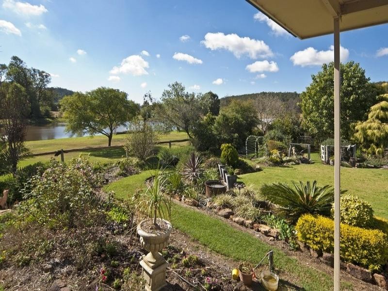 109 Lebsanft Road, Goombungee QLD 4354