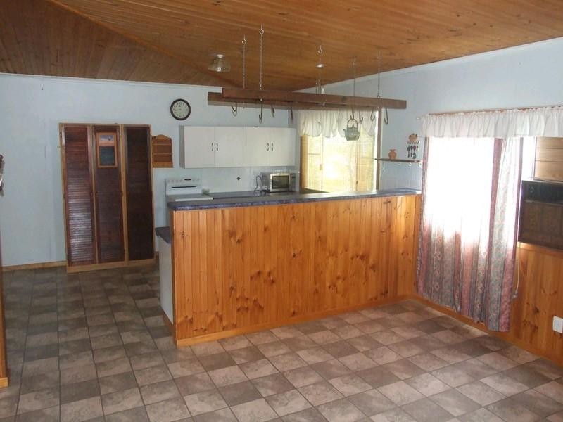 25 King Street, Goombungee QLD 4354