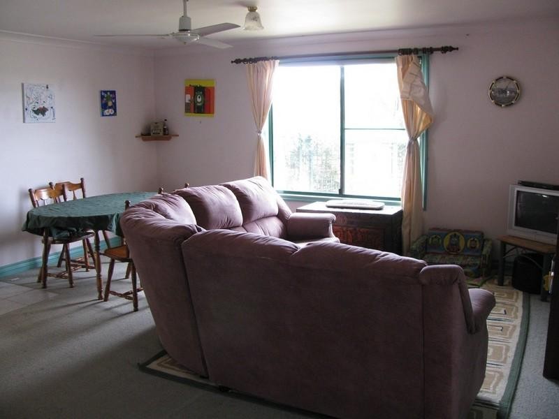 24 Harth Street, Goombungee QLD 4354