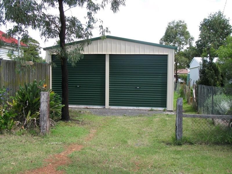 14 Creek Street, Crows Nest QLD 4355