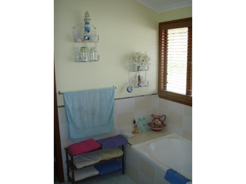 5 Lau Street, Goombungee QLD 4354